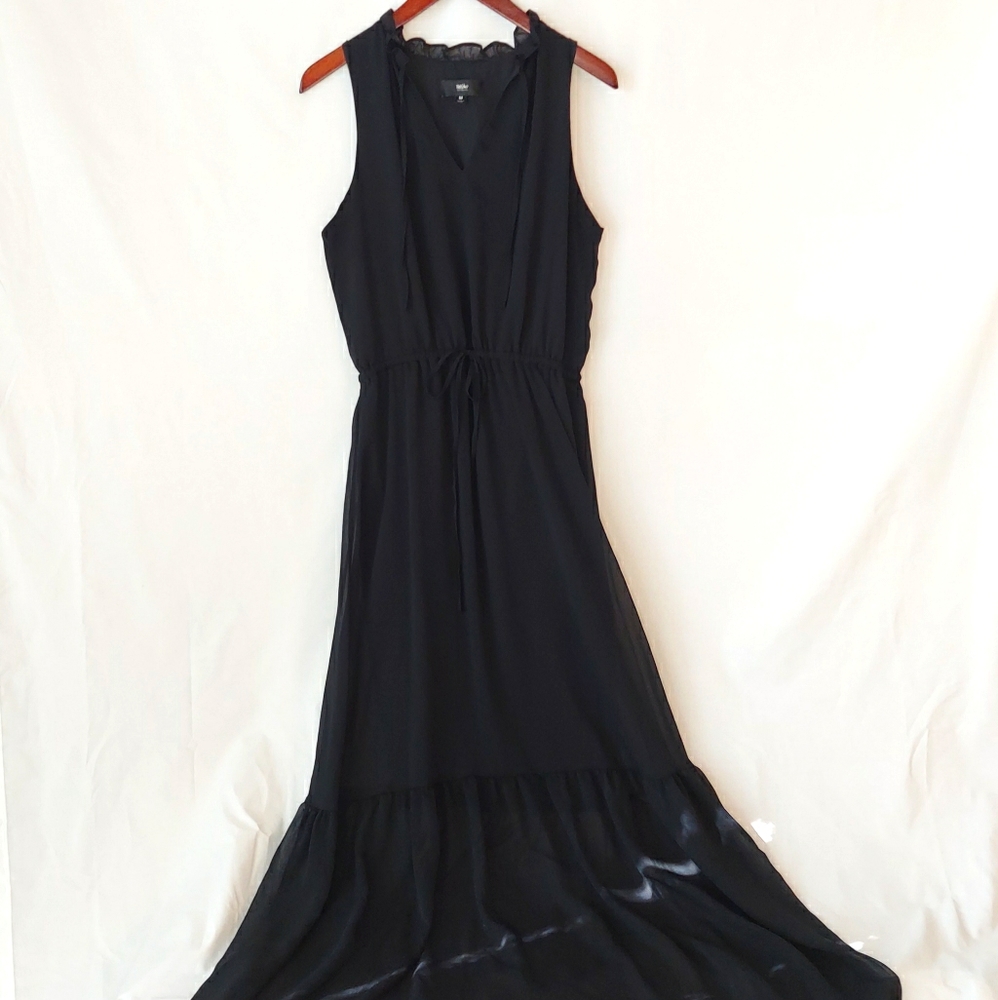 Massimo maxi dress black.
